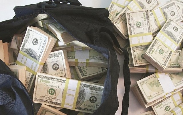 Bag of cash stolen from parked car – Nehanda Radio