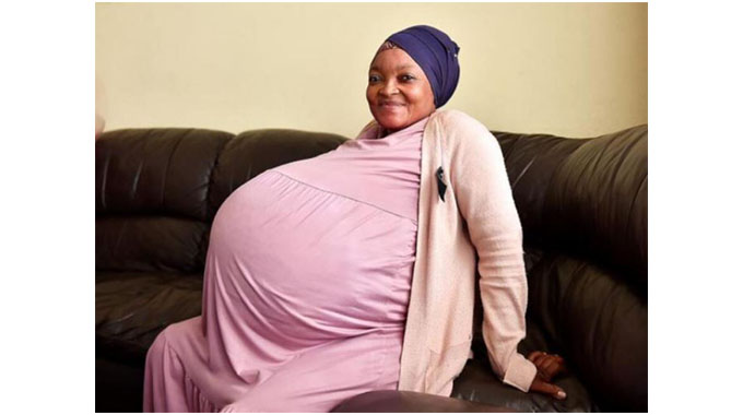 South African woman gives birth to ten babies breaking ...